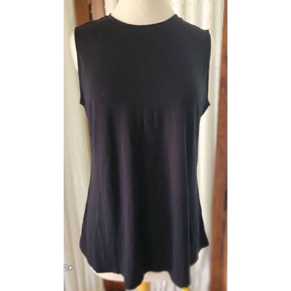E64 Isaac Mizrahi black tank top